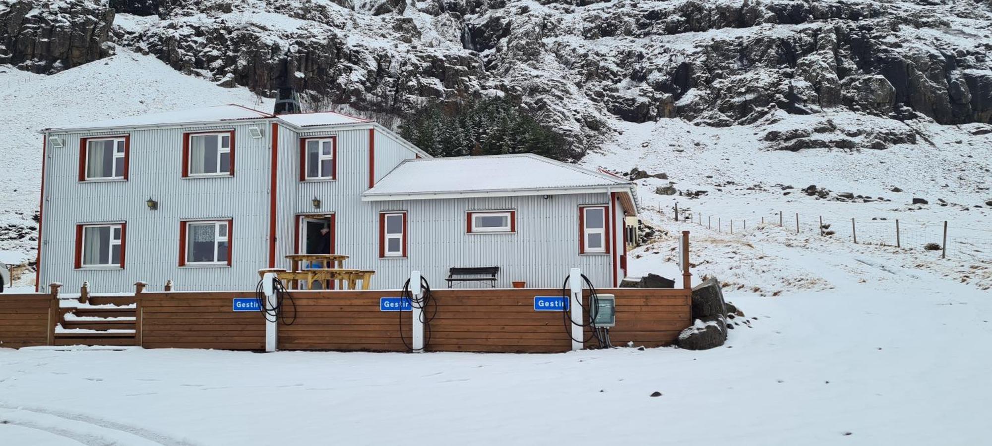 Skálafell Guesthouse Stekkatun מראה חיצוני תמונה